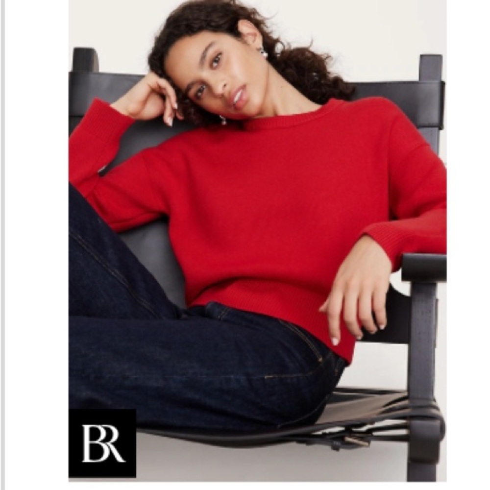 Banana Republic Women's Vibrant Red Crew Neck Sweater